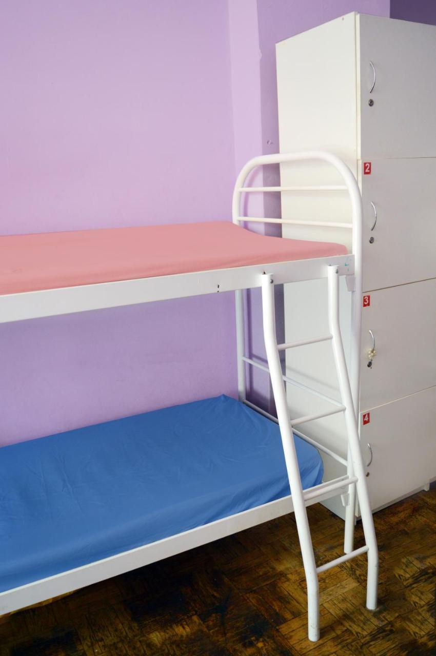 Hostel Kreschatik Kiev Buitenkant foto