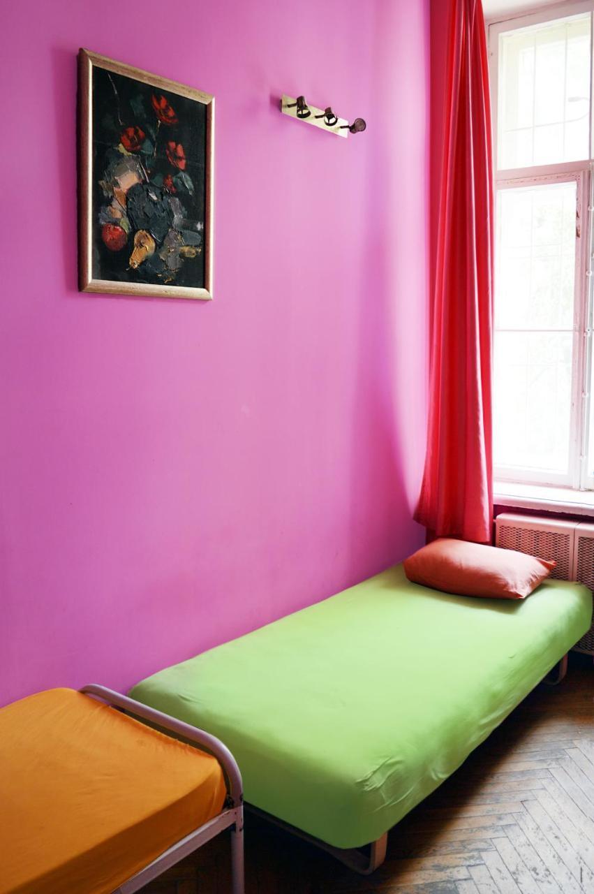 Hostel Kreschatik Kiev Buitenkant foto