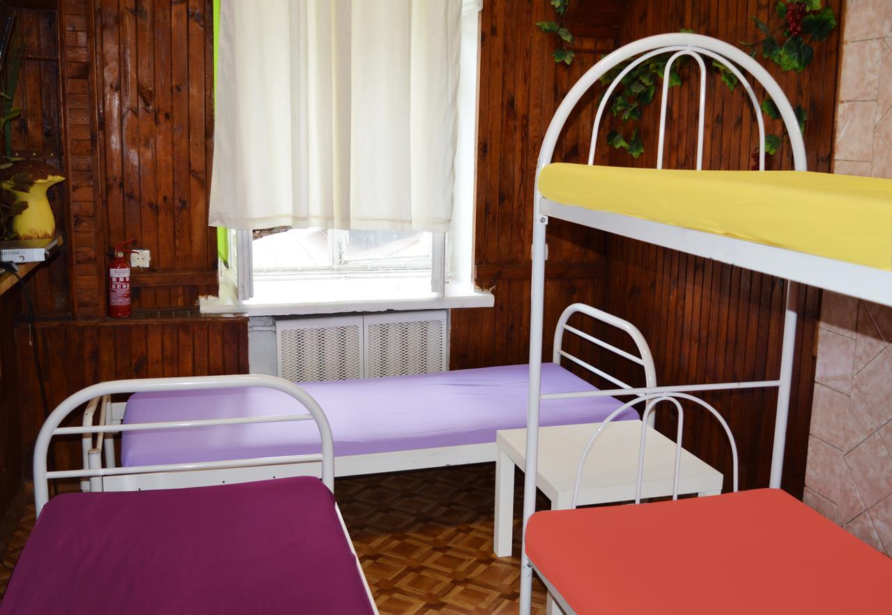Hostel Kreschatik Kiev Buitenkant foto